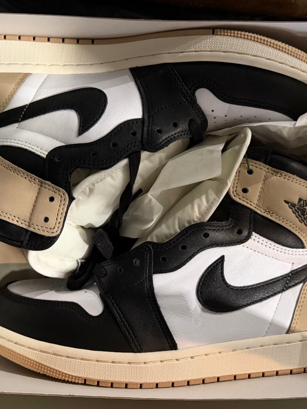Jordan 1 Latte